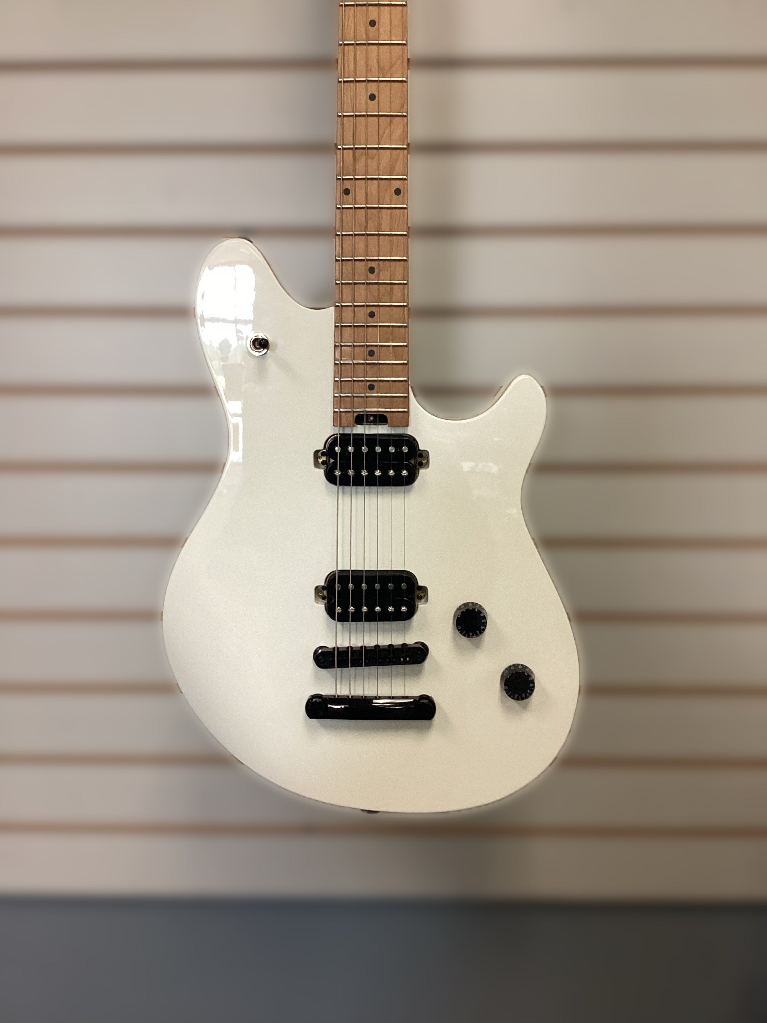 Wolfgang Standard Tuna-Matic Electric Guitar Cream White