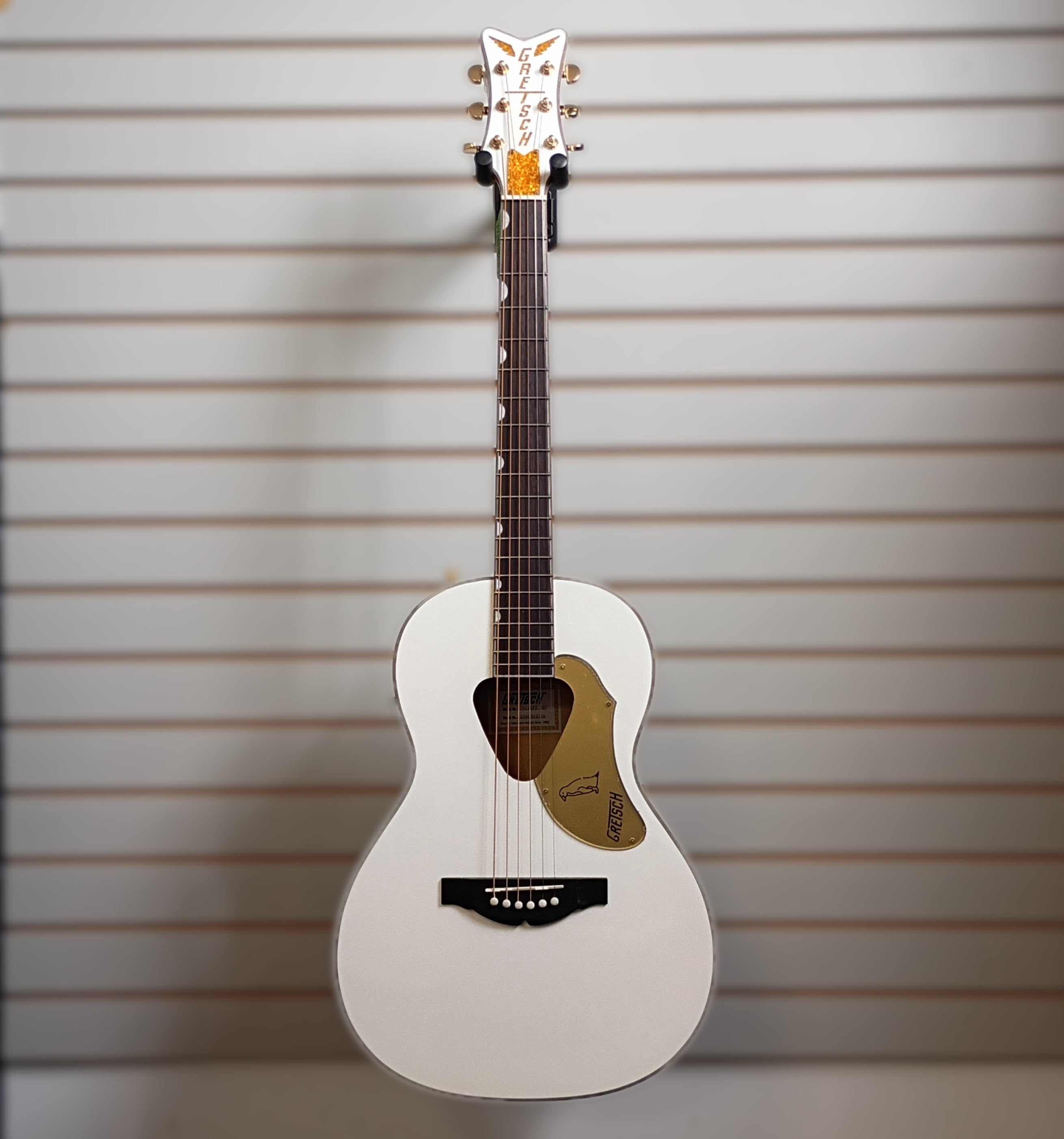 Gretsch G5021WPE Rancher Penguin Parlor Acoustic-Electric Guitar White