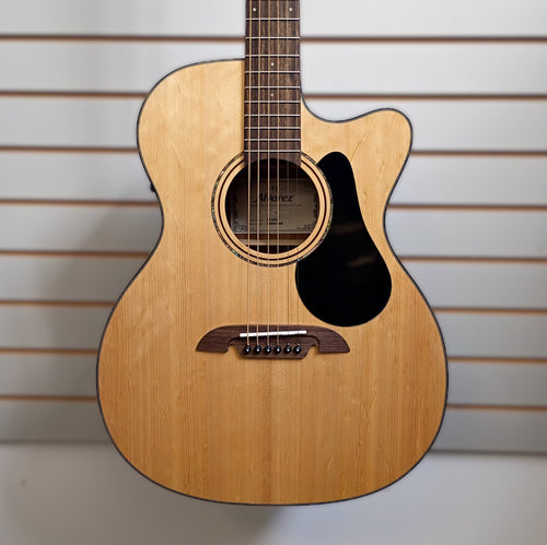 Alvarez AF30CE Artist OM Acoustic
